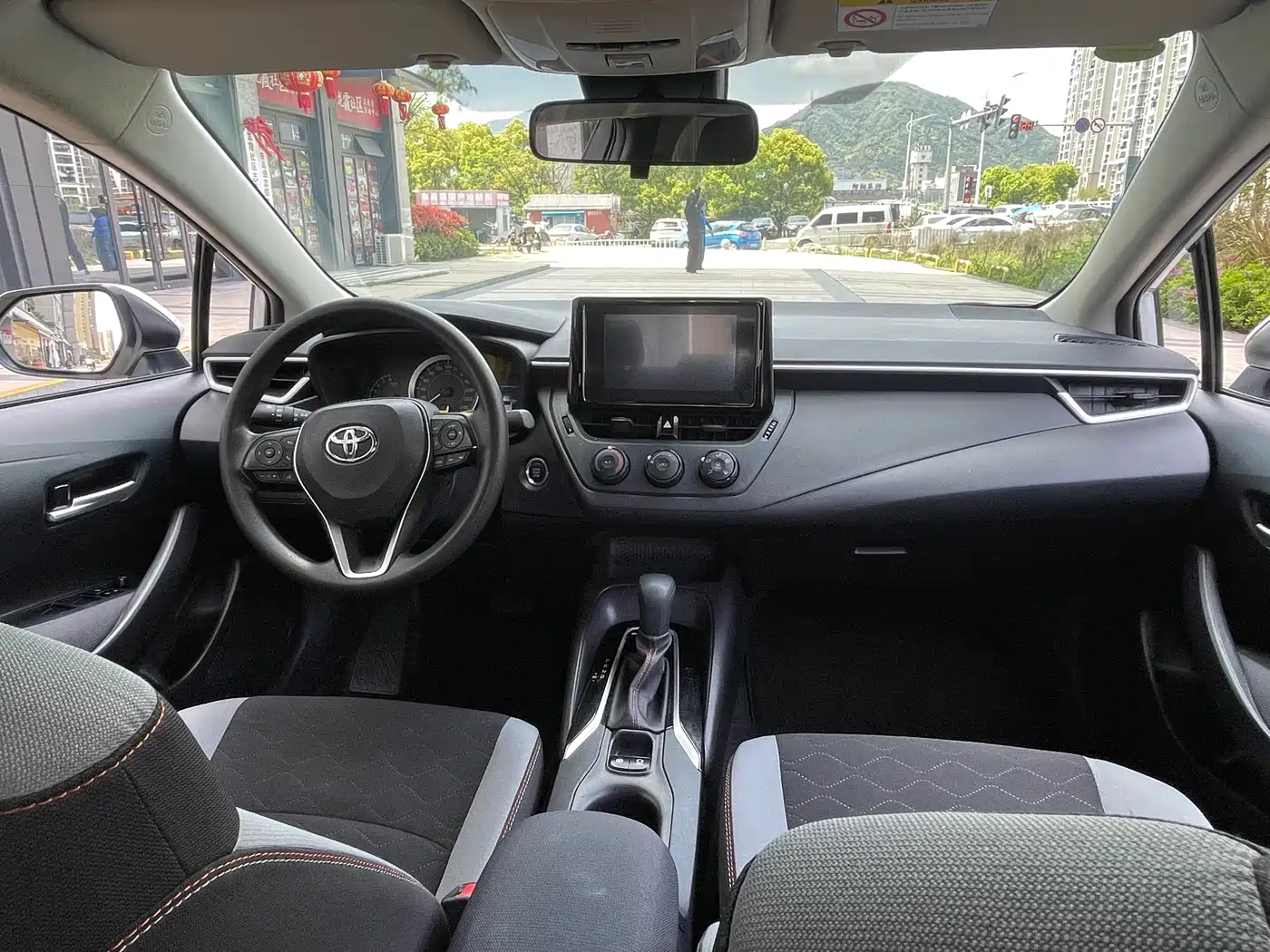 Toyota Corolla 2023 1.2T Pioneer Edition фото 13