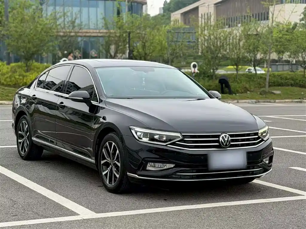 Volkswagen Magotan 2020 330TSI DSG Leading фото 14