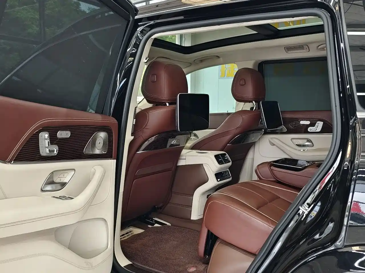 Mercedes-Benz Maybach GLS 2022 GLS 480 4MATIC фото 10