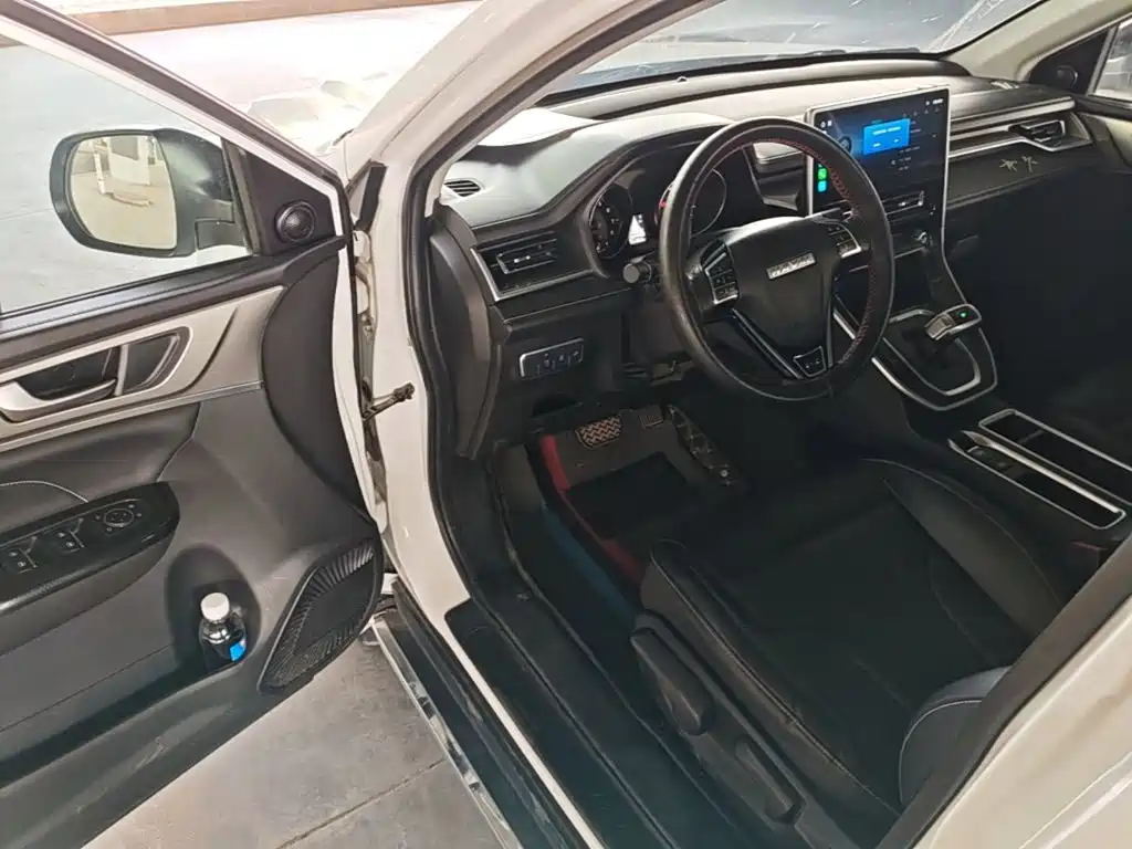Фото 16 - Haval M6
