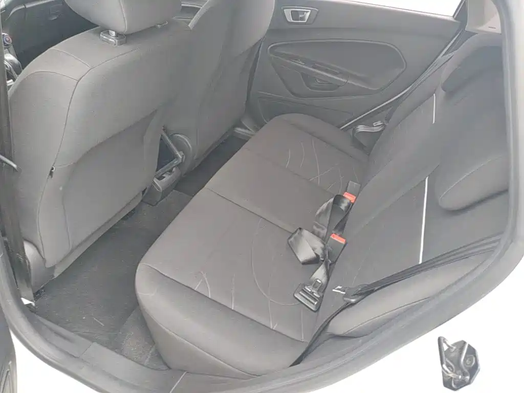 Ford Fiesta 2015 2013 Hatchback 1.5L Automatic Fashion
