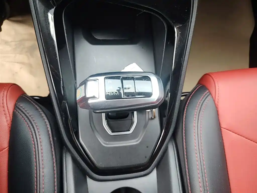 Haval H2s 2017 Red Label 1.5T DCT Elite фото 14