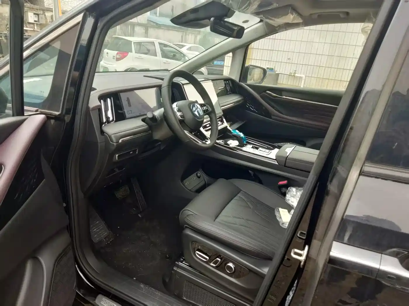 GAC Trumpchi Trumpchi M8 2024 Master Series 400T Premium Edition фото 8