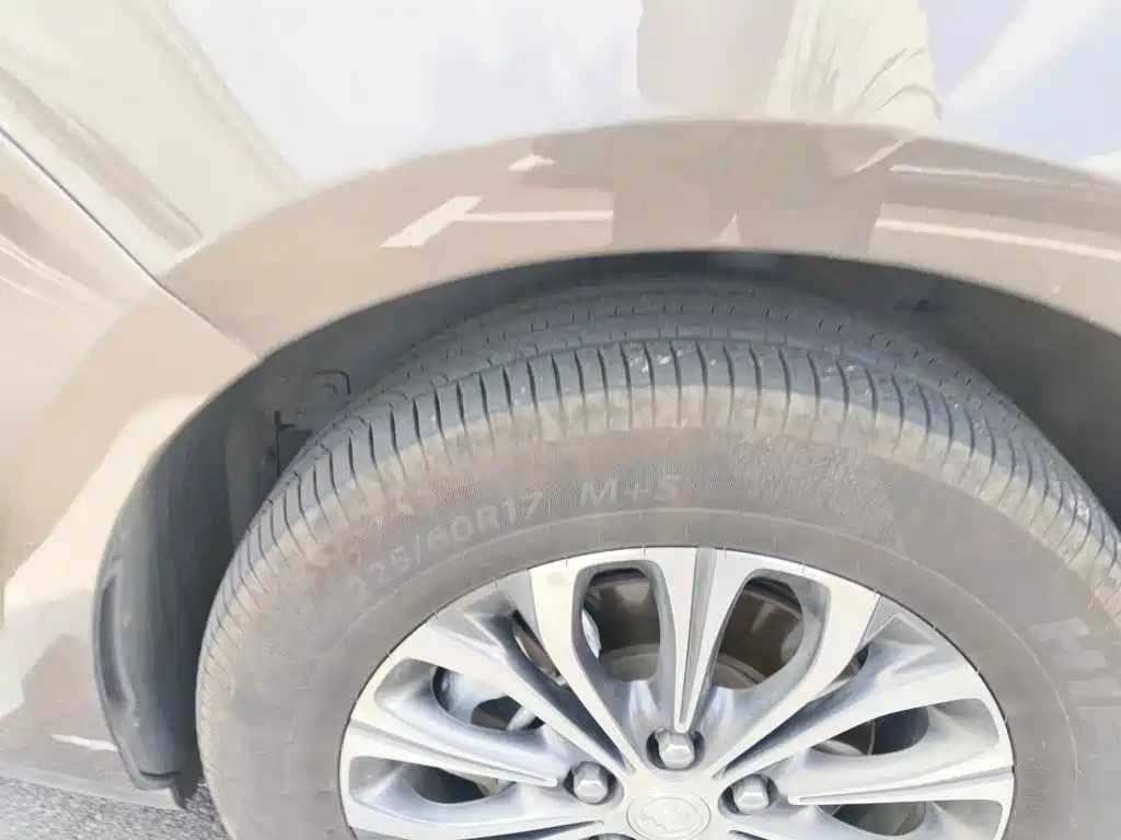 Фото 7 - Buick GL8