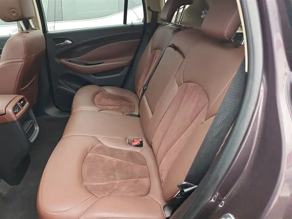 Buick Envision Plus 2017 20T FWD Elite фото 17