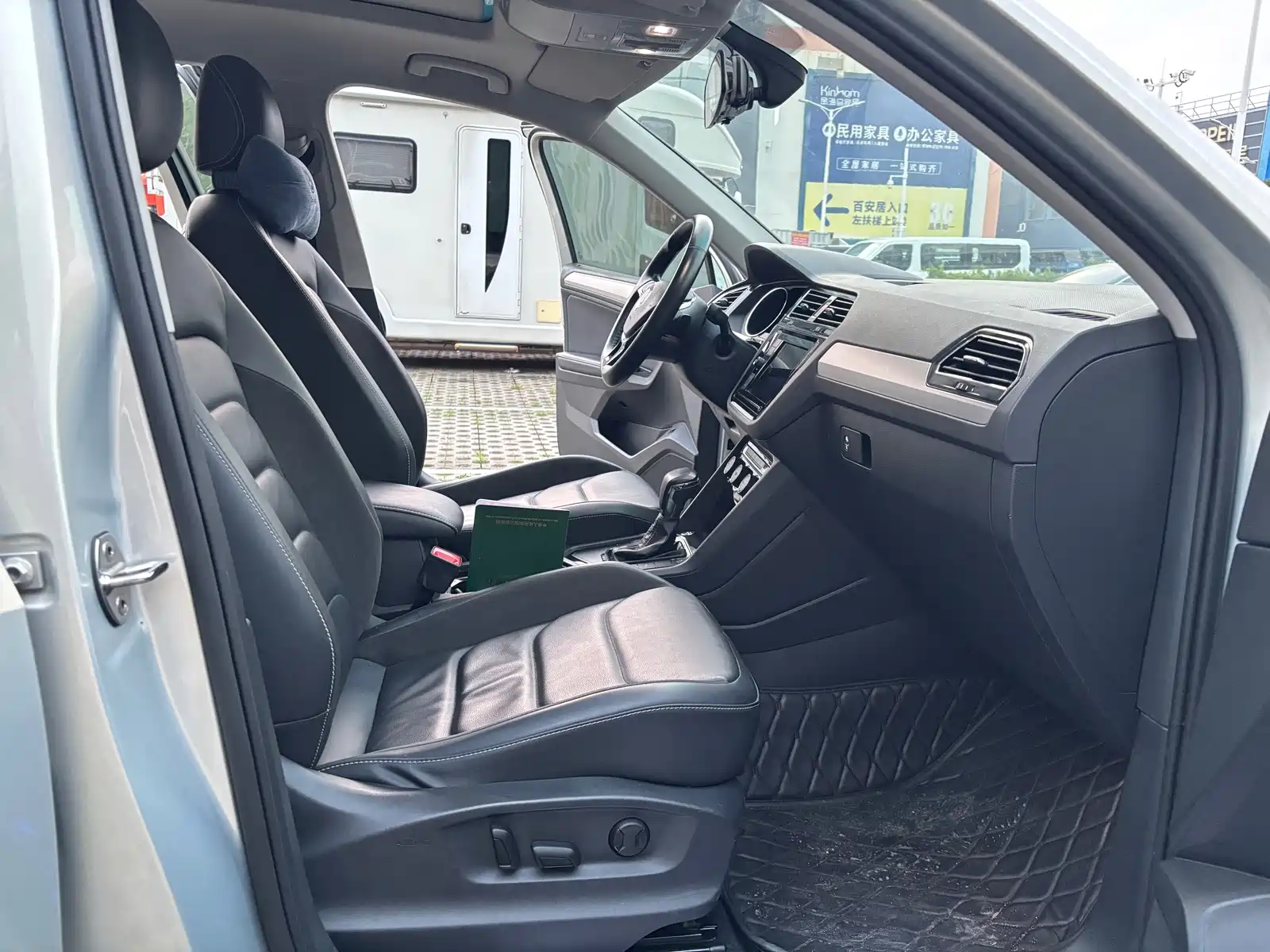 Фото 12 - Volkswagen Tiguan L PHEV