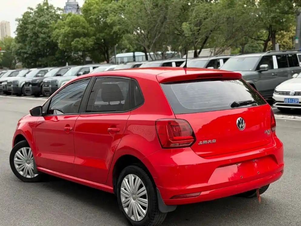 Volkswagen Polo 2016 2016 1.6L Automatic Comfort