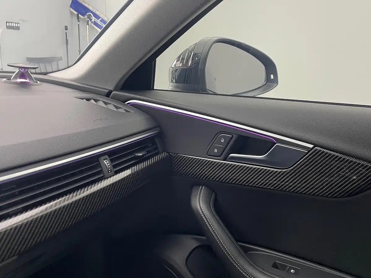 Audi A4L 2022 40 TFSI Luxury Dynamic фото 26
