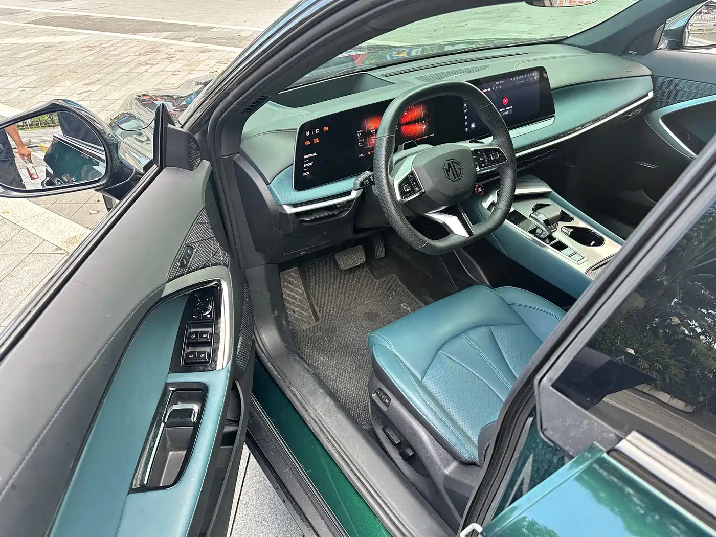 MG MG7 2025 2025 2.0T Trophy+ Super Smart Driving Edition