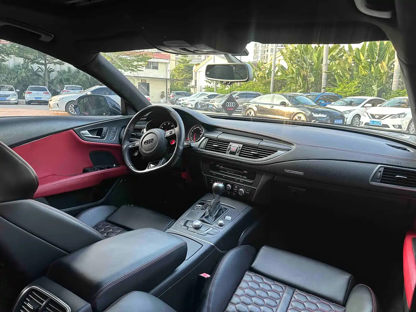 Audi A7 2012 3.0TFSI quattro Comfort фото 4