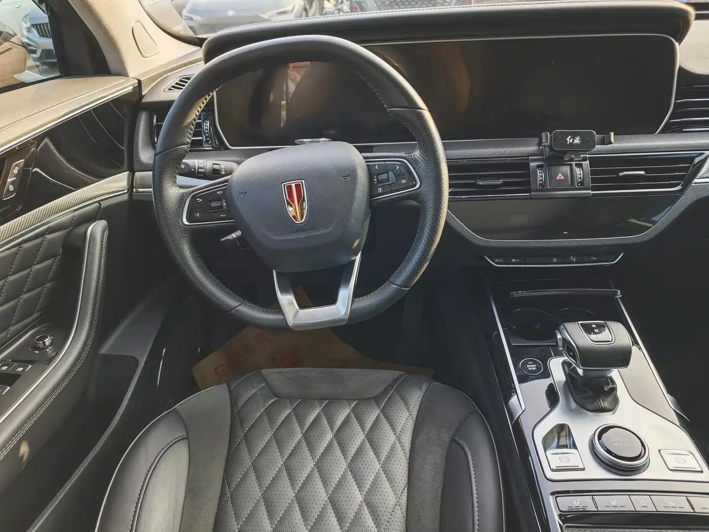 Hongqi HS5 2019 2.0T Smart Connect Enjoy 4WD Edition фото 6