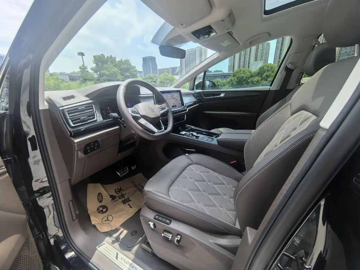 Volkswagen Viloran 2024 380TSI Executive Edition фото 5