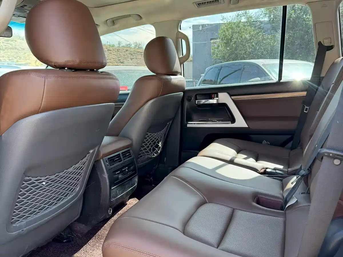 Toyota Land Cruiser (Import) 2014 2015 4.0L V6 Middle East Limited Edition