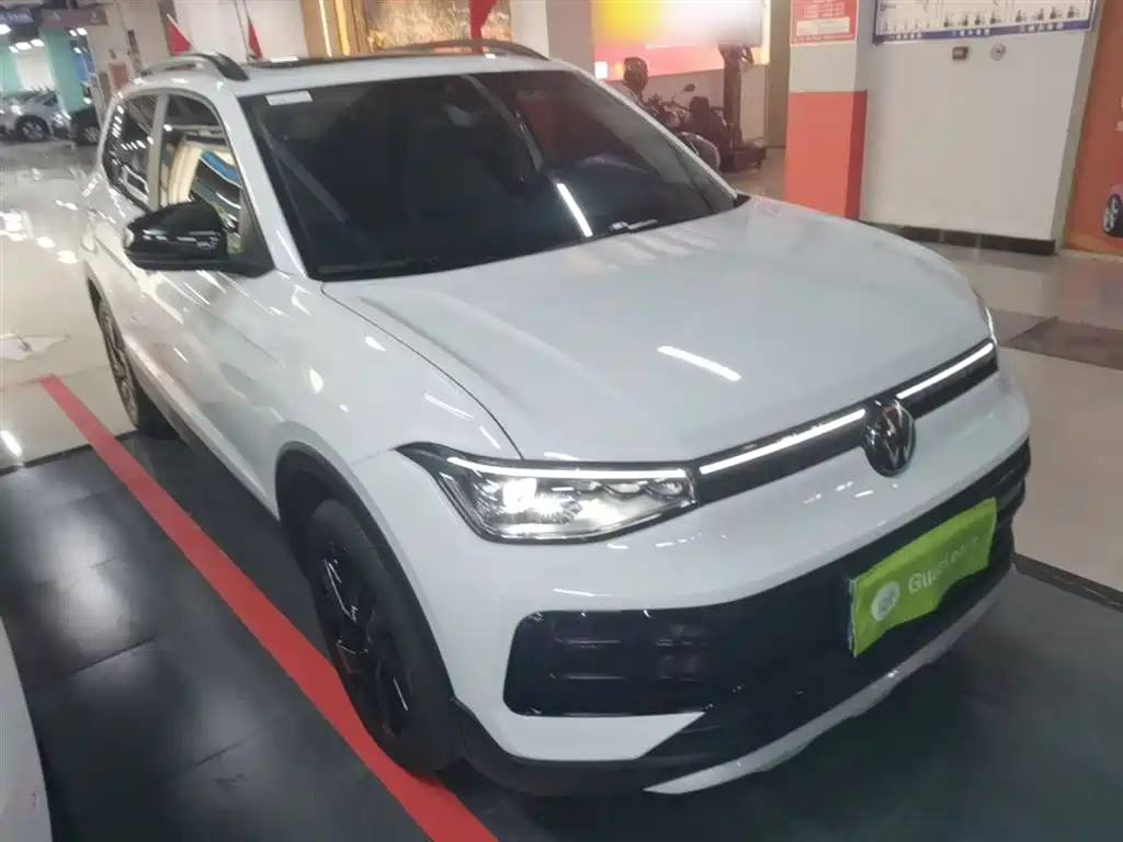 VOLKSWAGEN TUYUE