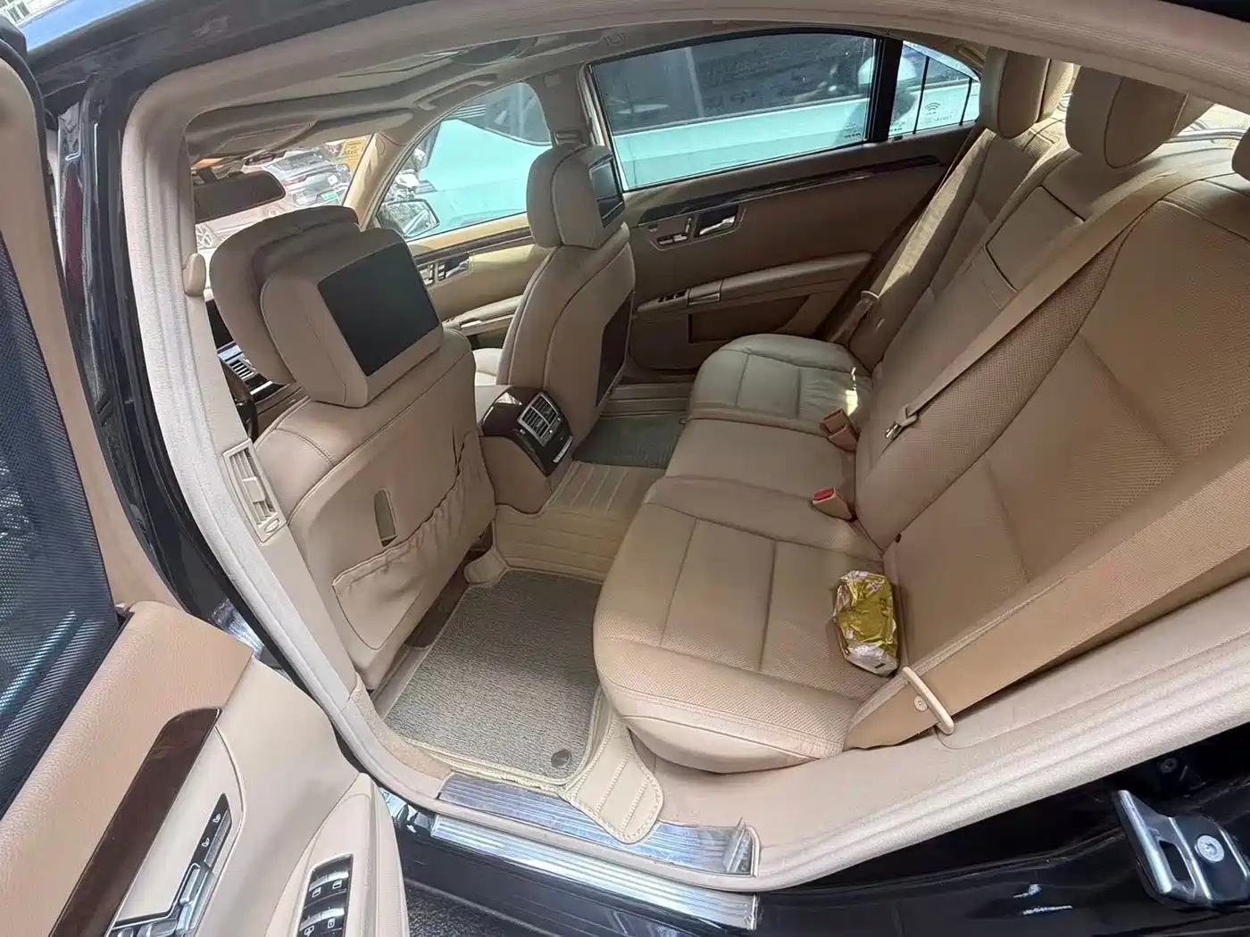Фото 10 - Mercedes-Benz S-Class
