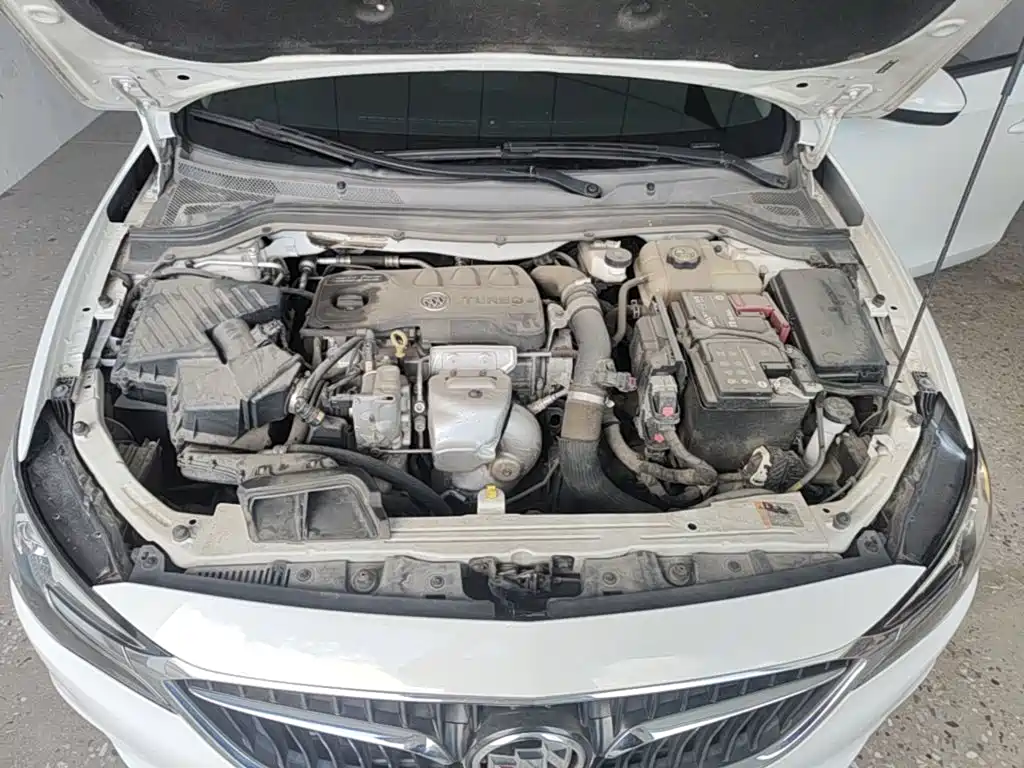 Фото 20 - Buick Excelle