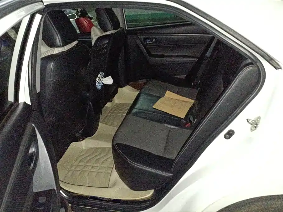 Toyota Levin 2014 1.6G-L CVT Premium Edition фото 11