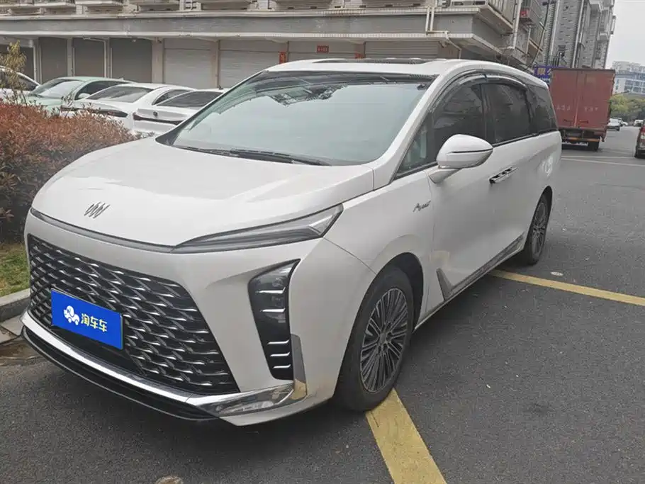 BUICK GL8 NEW ENERGY