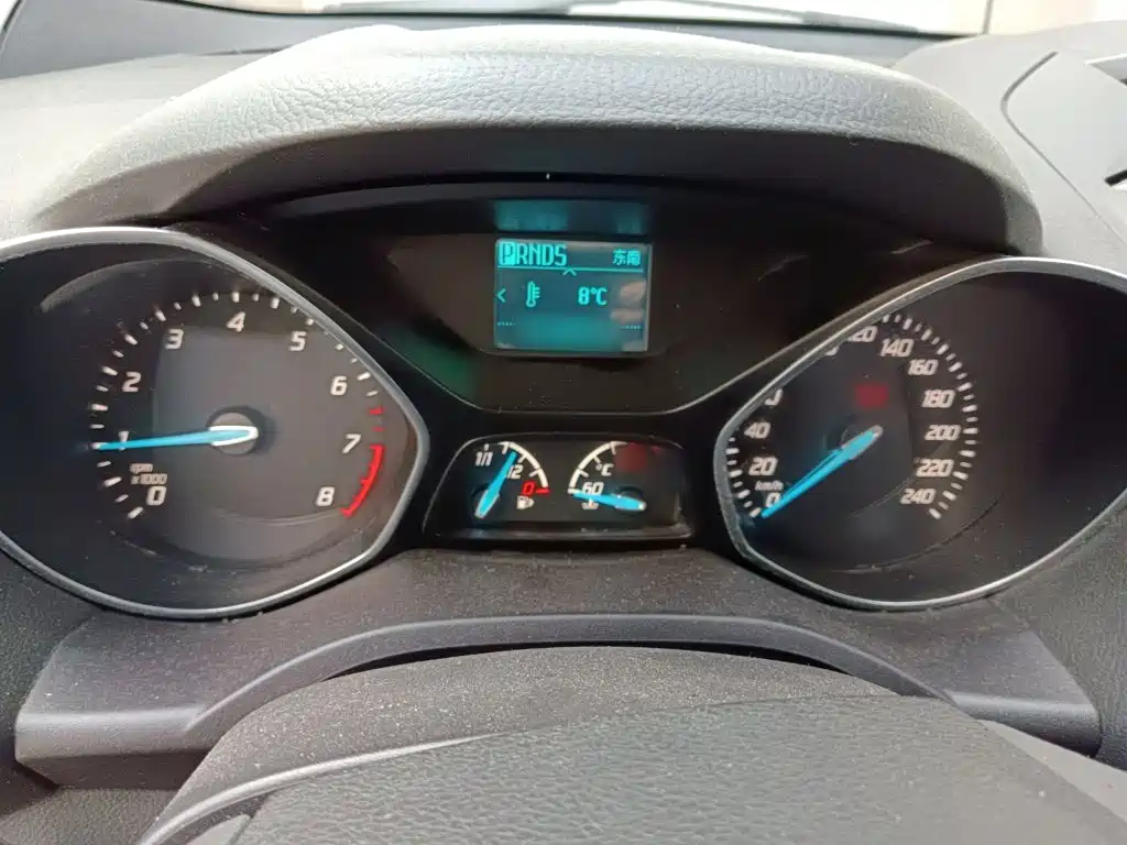 Фото 4 - Ford Kuga