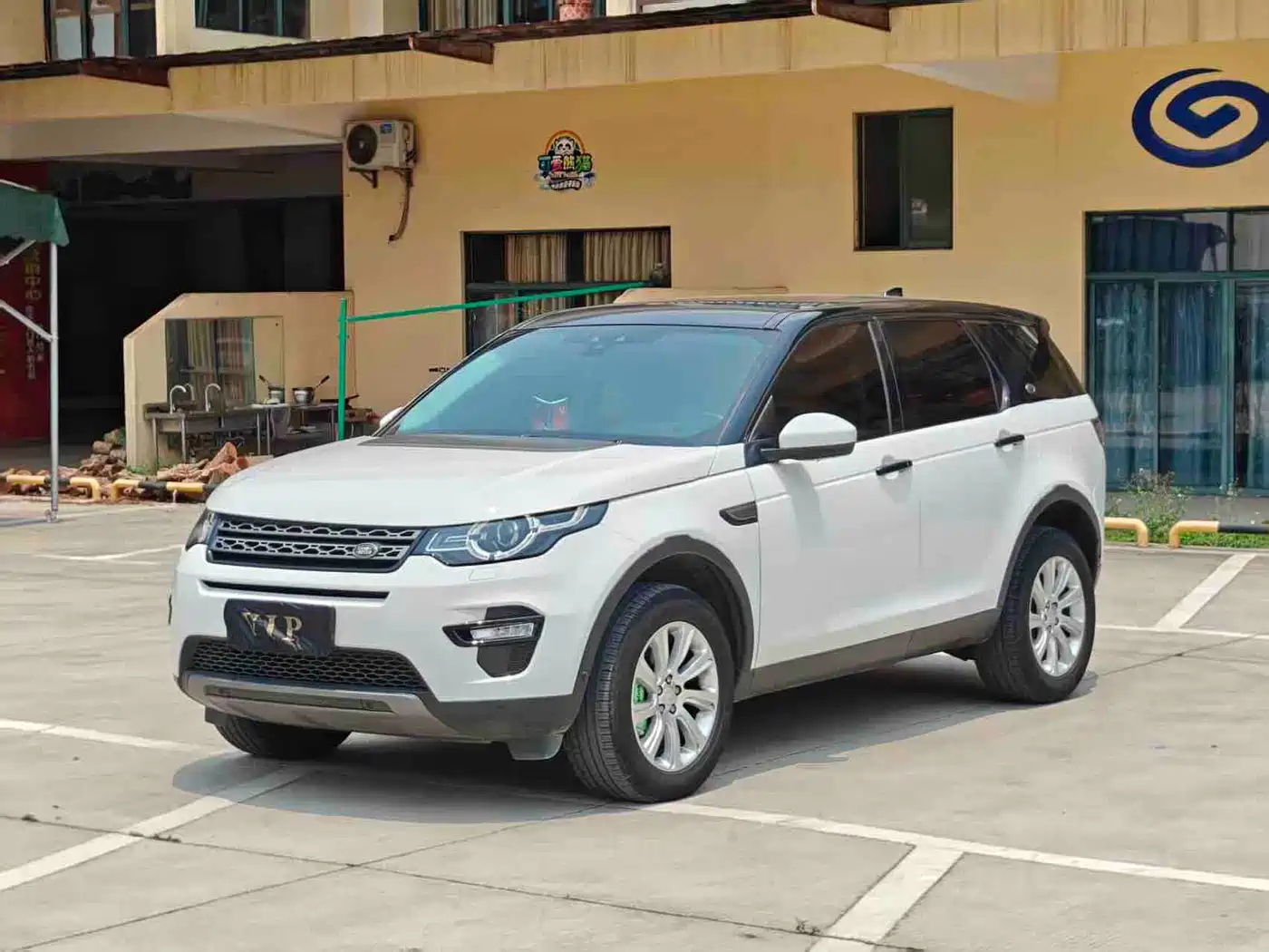 Land Rover Discovery Sport 2019 240PS SE Edition China V фото 10