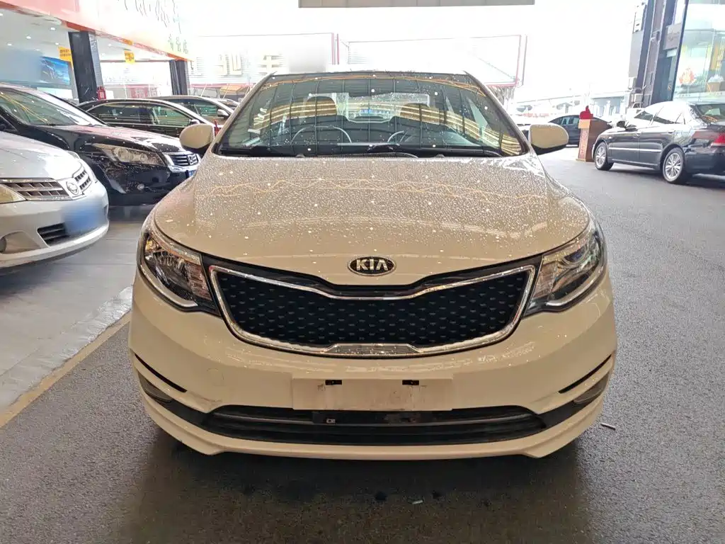 Фото 3 - Kia K2