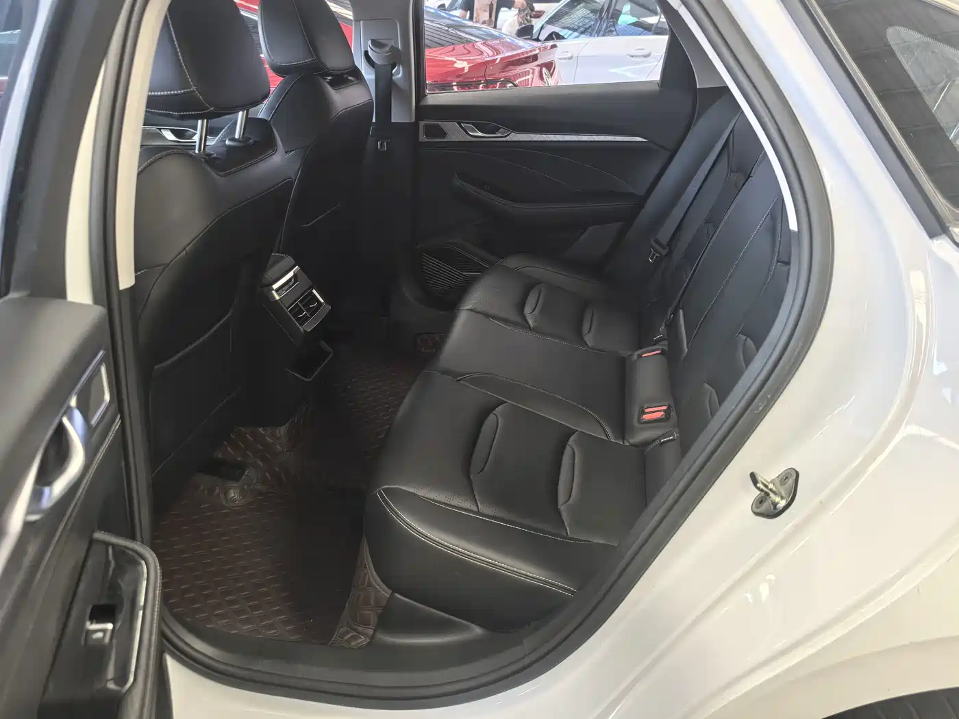 Geely Preface 2021 2021 2.0TD Luxury