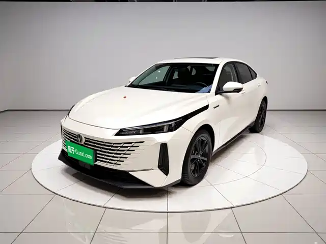 Changan Lamore Blue Whale, NE 1.5T GDI DCT, Престиж