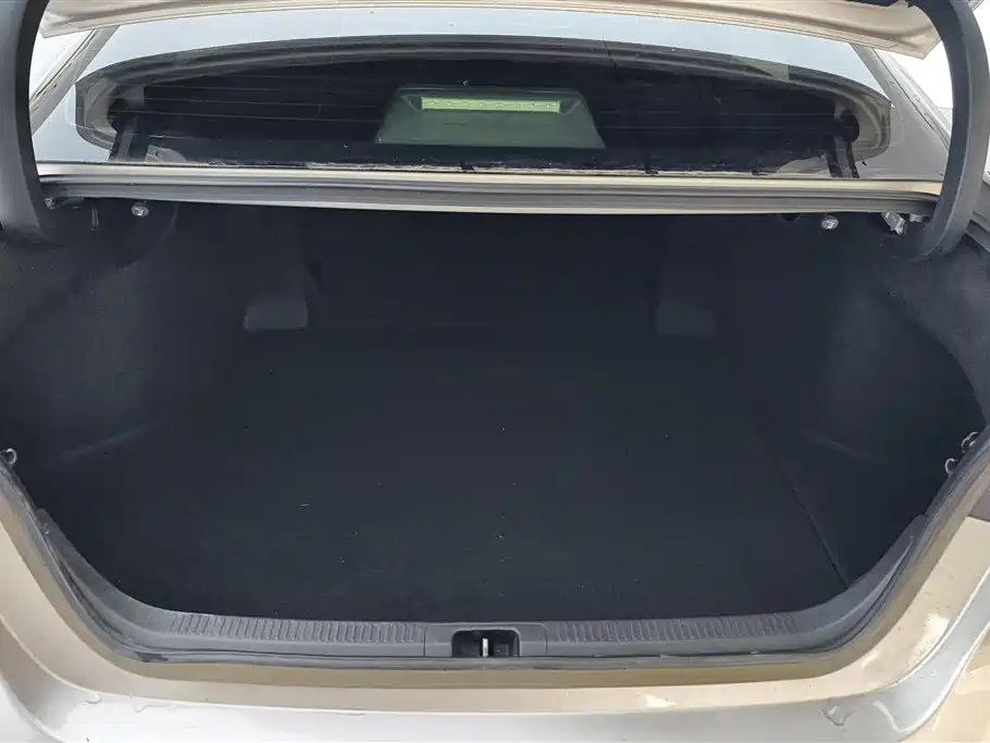 Toyota Camry 2018 2.5G Luxury Edition фото 4