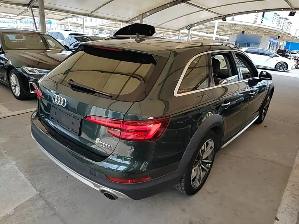 Audi A4 (Import) 2018 2017 45 TFSI allroad quattro Sport