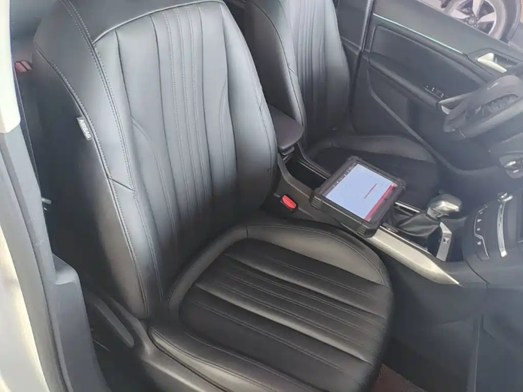 Peugeot 408 2020 2019 360THP Auto Luxury Edition China VI