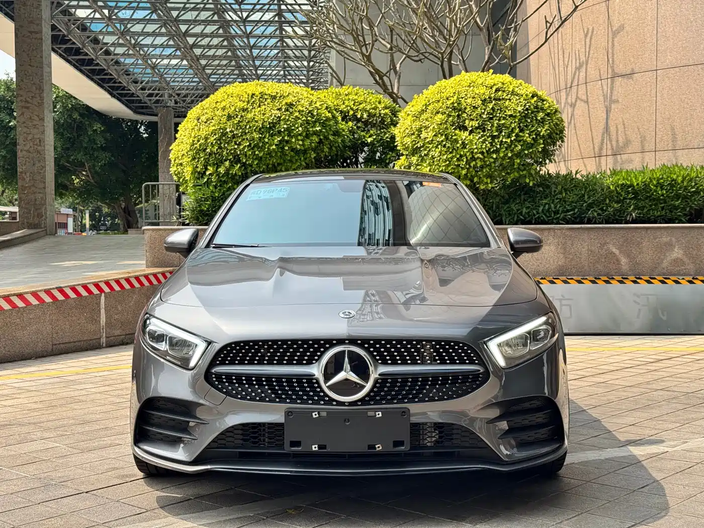 Mercedes-Benz A-Class 2022 Facelift III A 200 L Sport Sedan Fashion фото 2