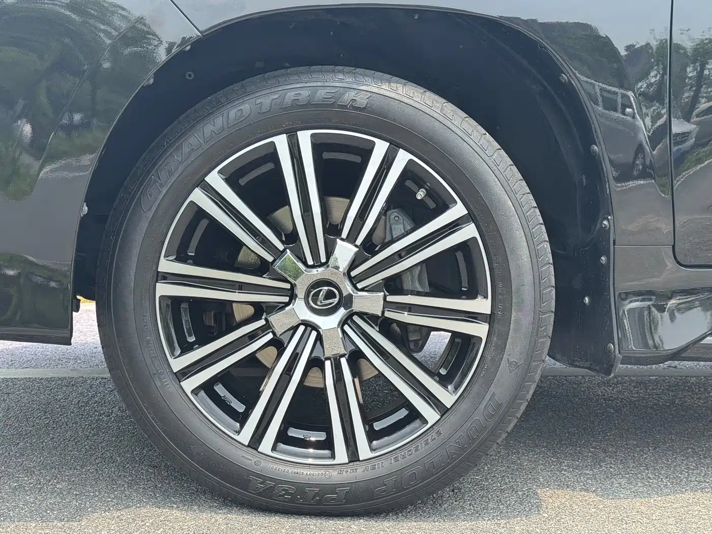 Lexus LX 2017 570 Prestige Luxury фото 22