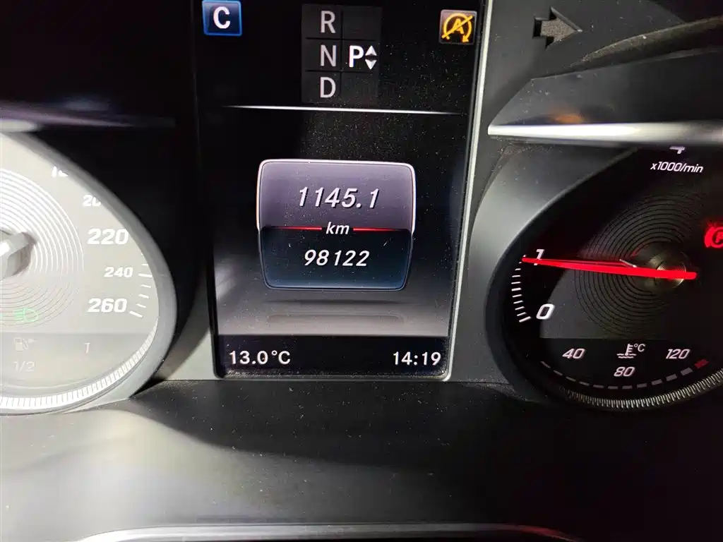 Mercedes-Benz GLC 2017 GLC 200 4MATIC фото 5