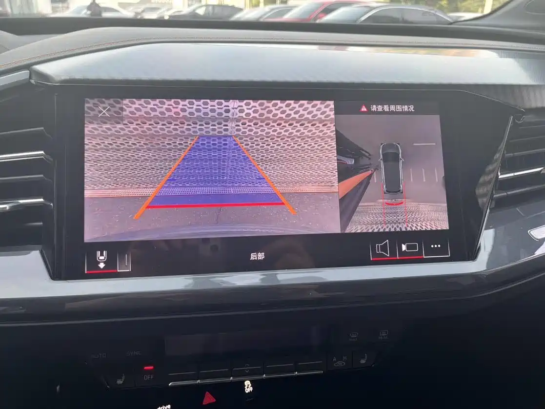 Audi Q4 e-tron 2024 40 e-tron Creation Edition фото 7