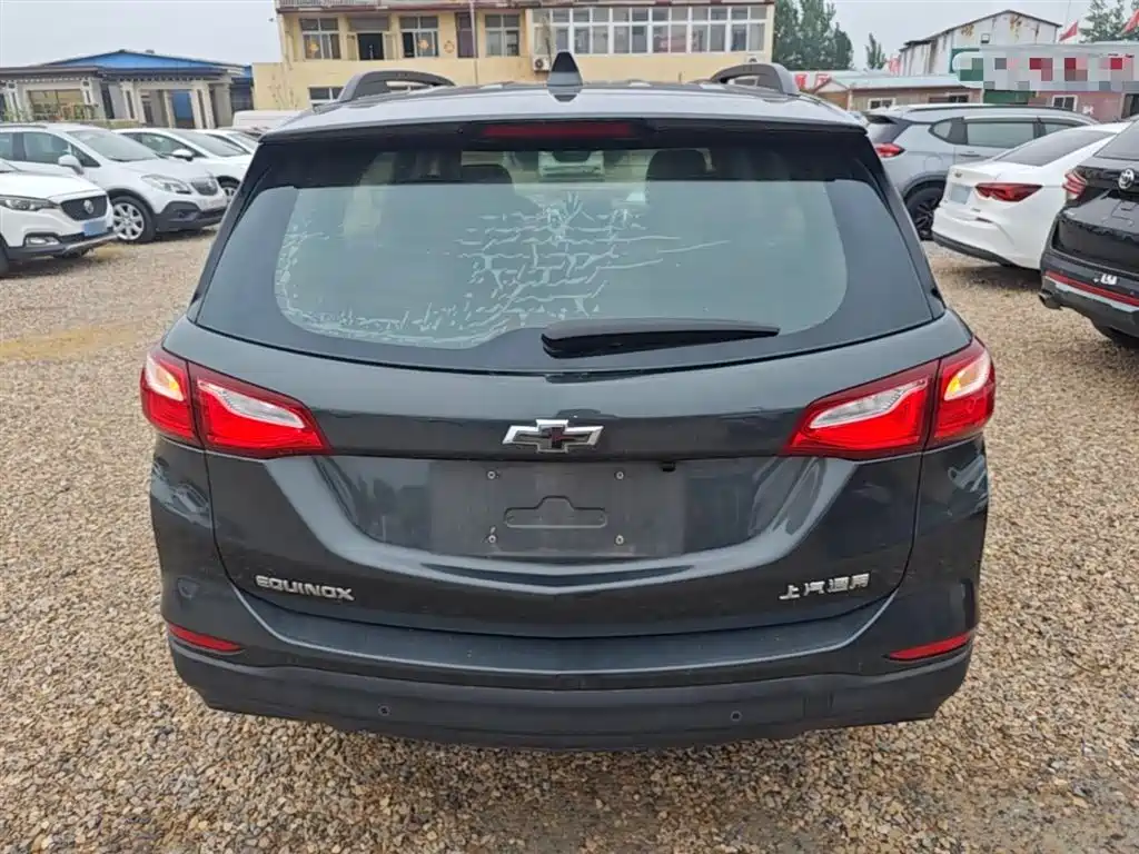 Chevrolet Equinox 2018 535T Automatic Galloping Edition фото 6