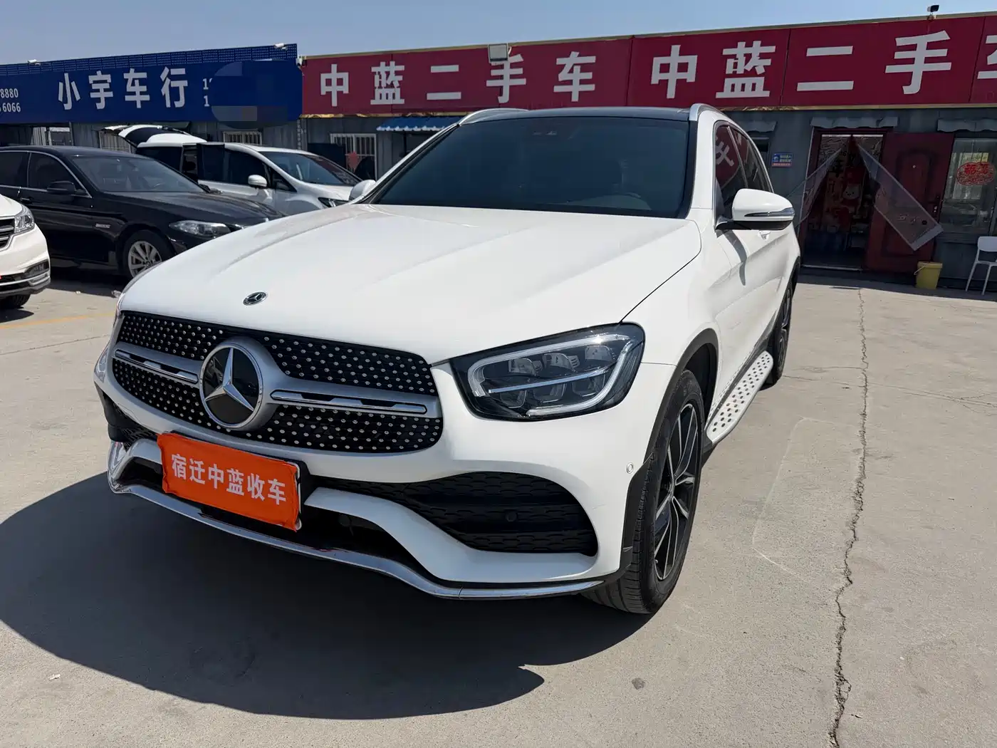 MERCEDES-BENZ GLC