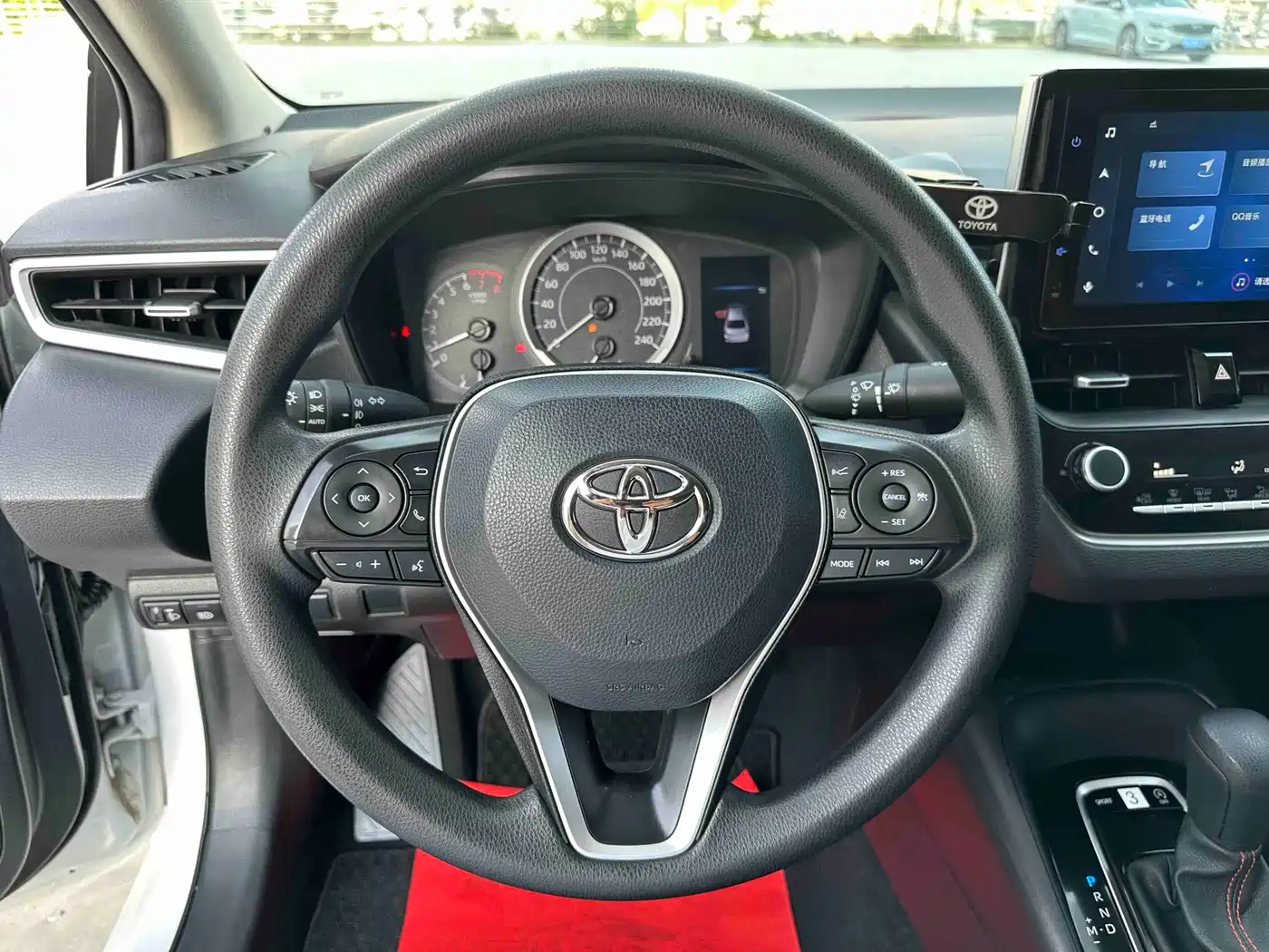 Toyota Corolla 2021 1.2T S-CVT Elite PLUS Edition фото 13