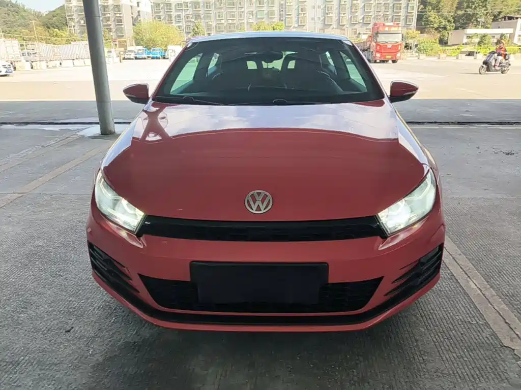 Photo 3 - Volkswagen Scirocco