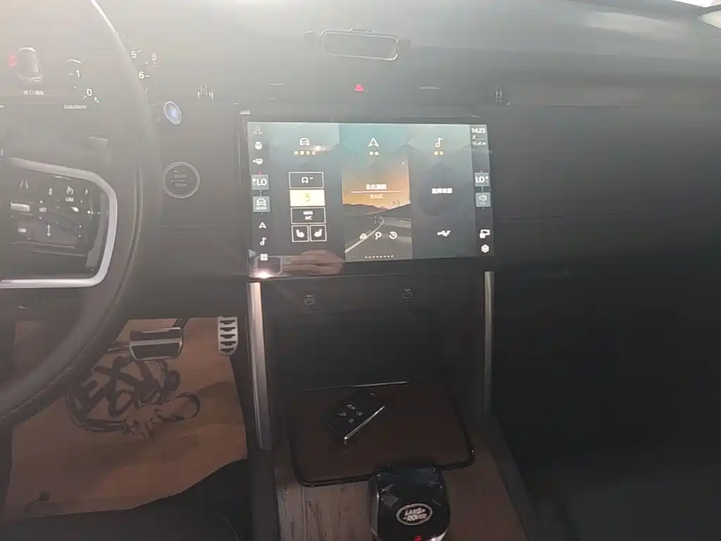 Land Rover Discovery Sport 2024 2024 Performance Technology Edition