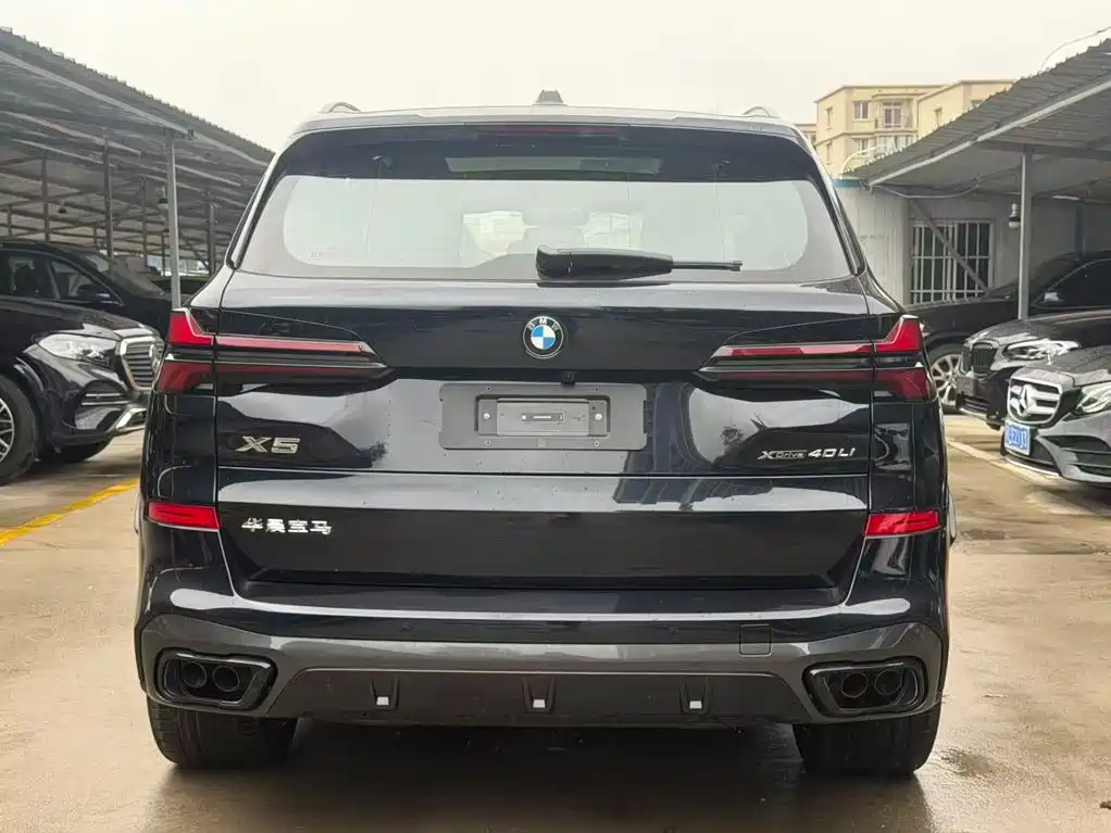 BMW X5 2026 2026 Facelift xDrive 40Li M Sport Shadowline Package