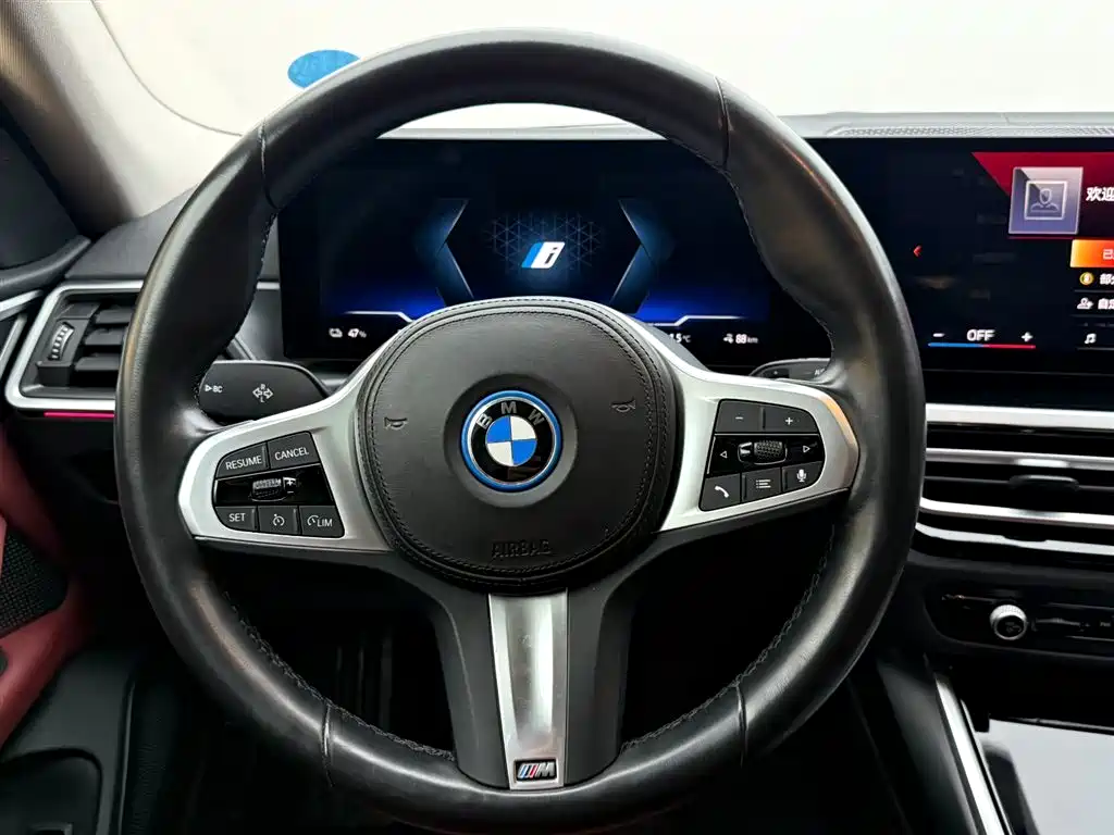 BMW i4 2023 eDrive35 фото 13