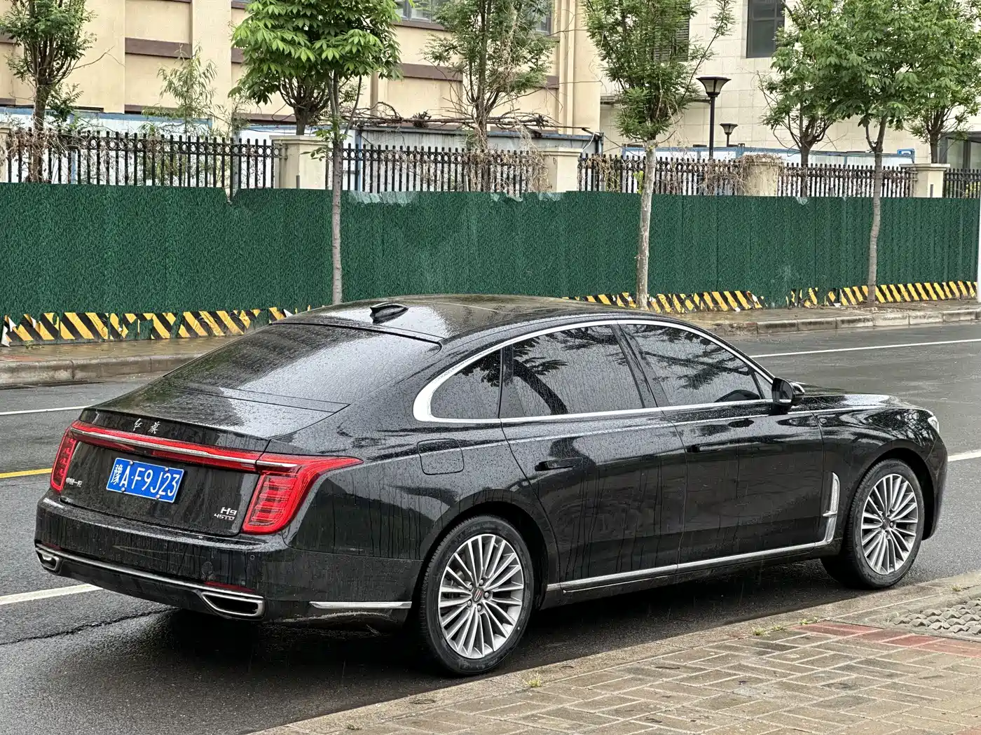 Hongqi H9 2023 Model 2.0T Smart Connect Flagship Edition фото 9