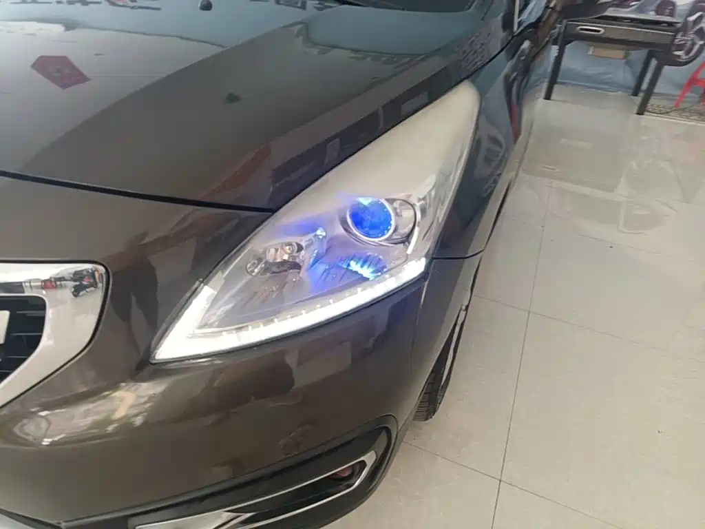 Peugeot 3008 2017 2016 1.6THP Automatic Standard Edition