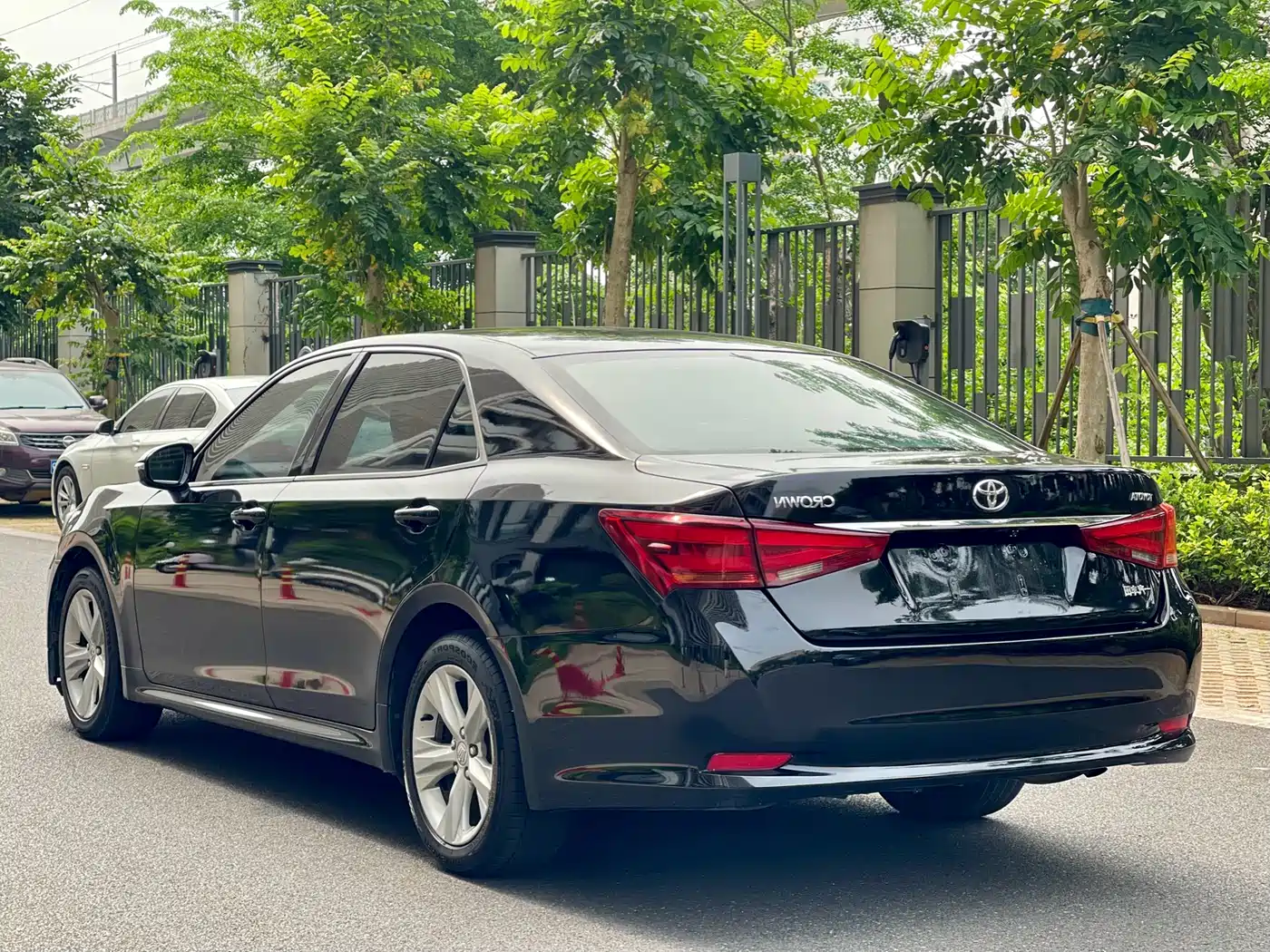 Toyota Crown 2015 2.0T Pioneer фото 7