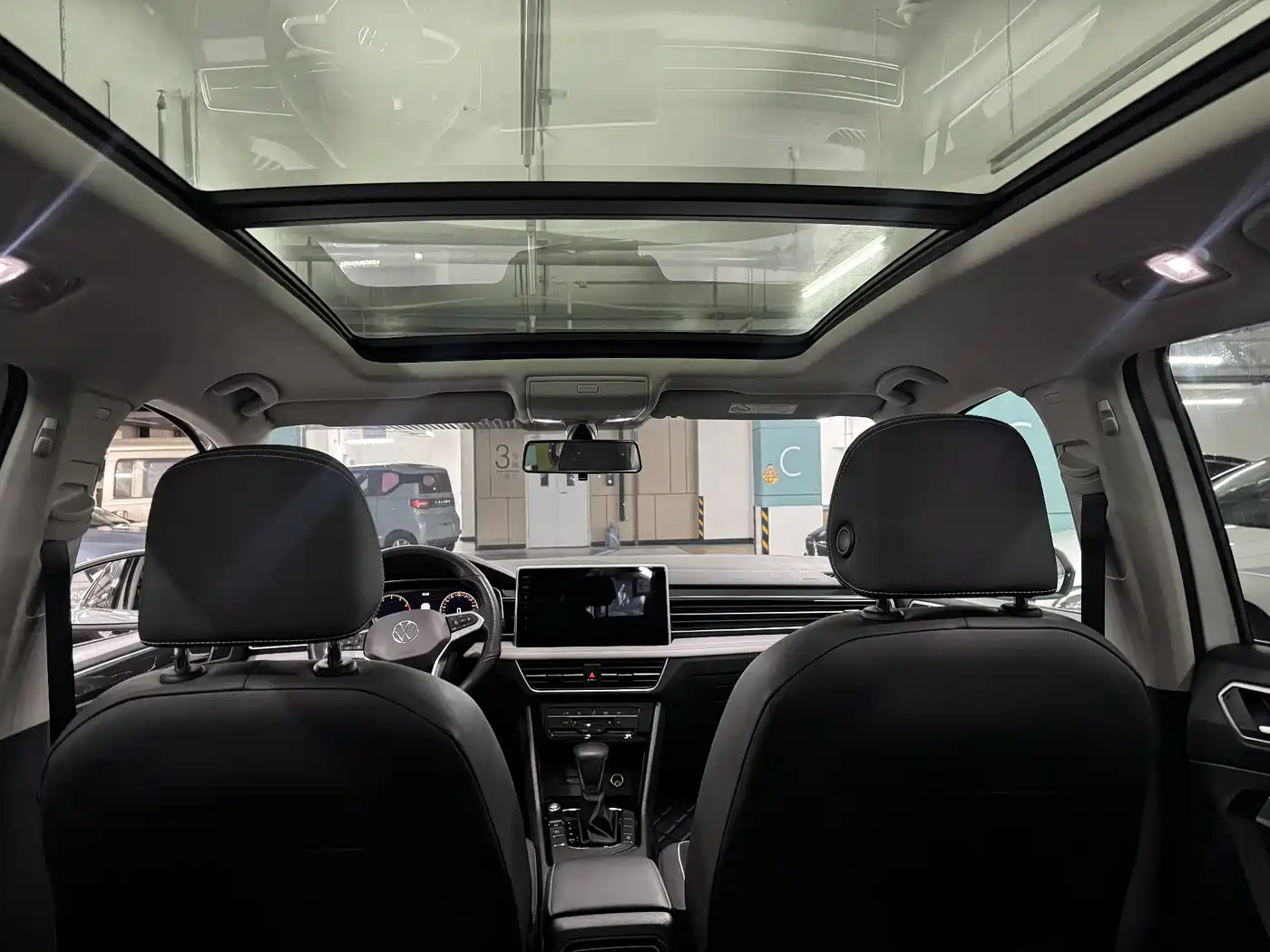 Volkswagen Tiguan L 2024 300TSI Auto 2WD Smart Edition фото 10