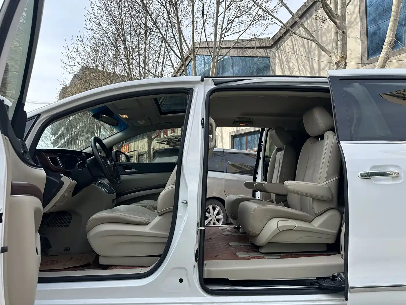 Buick GL8 2018 28T Luxury Model China VI фото 8