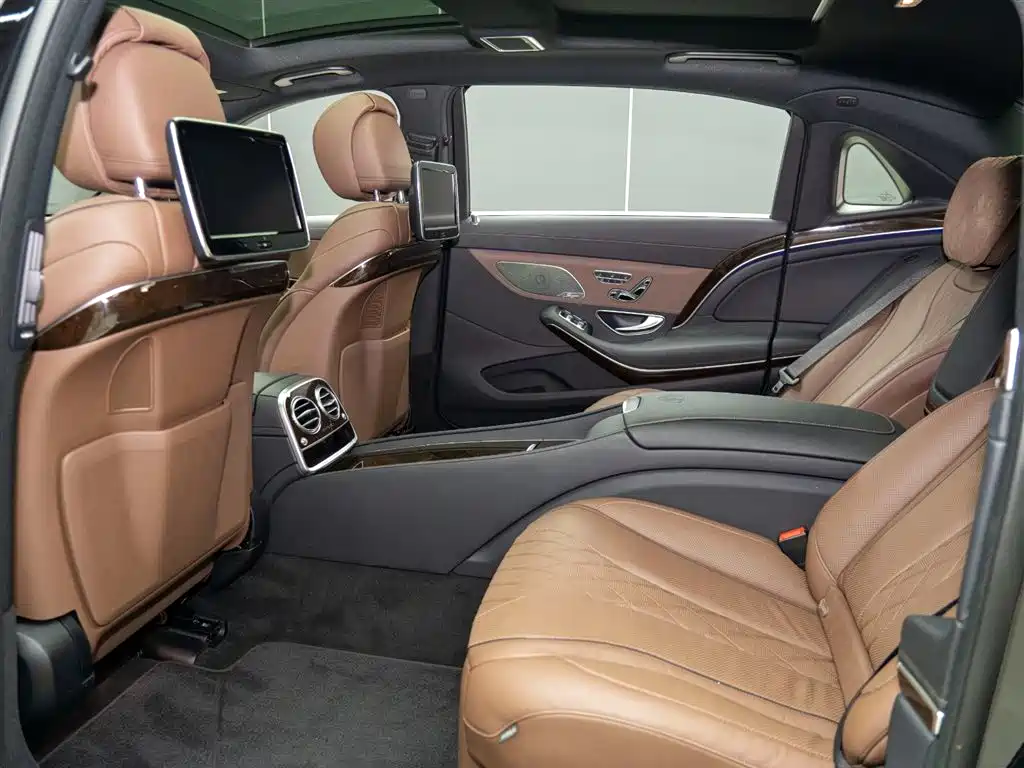 Mercedes-Benz Maybach S-Class 2017 S 500 4MATIC фото 10