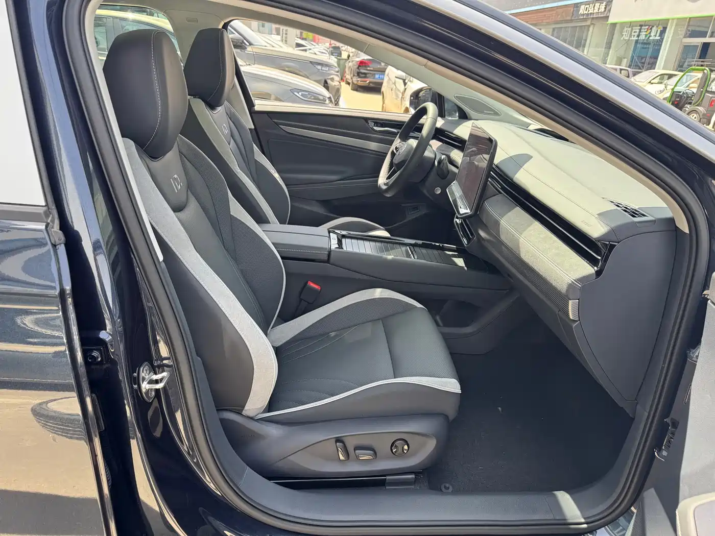 Volkswagen ID.7 VIZZION 2024 PRO фото 7
