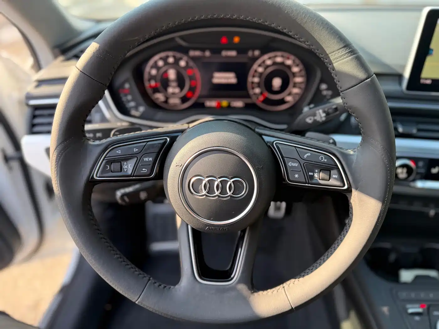 Audi A4L 2019 40 TFSI Fashion (China VI) фото 16