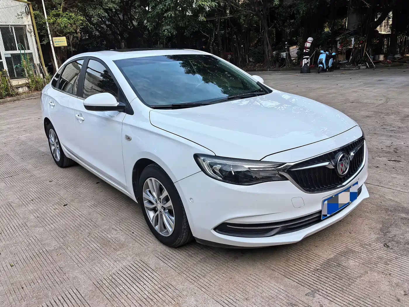 Buick Excelle 2019 18T Auto Connected Flagship China VI фото 3